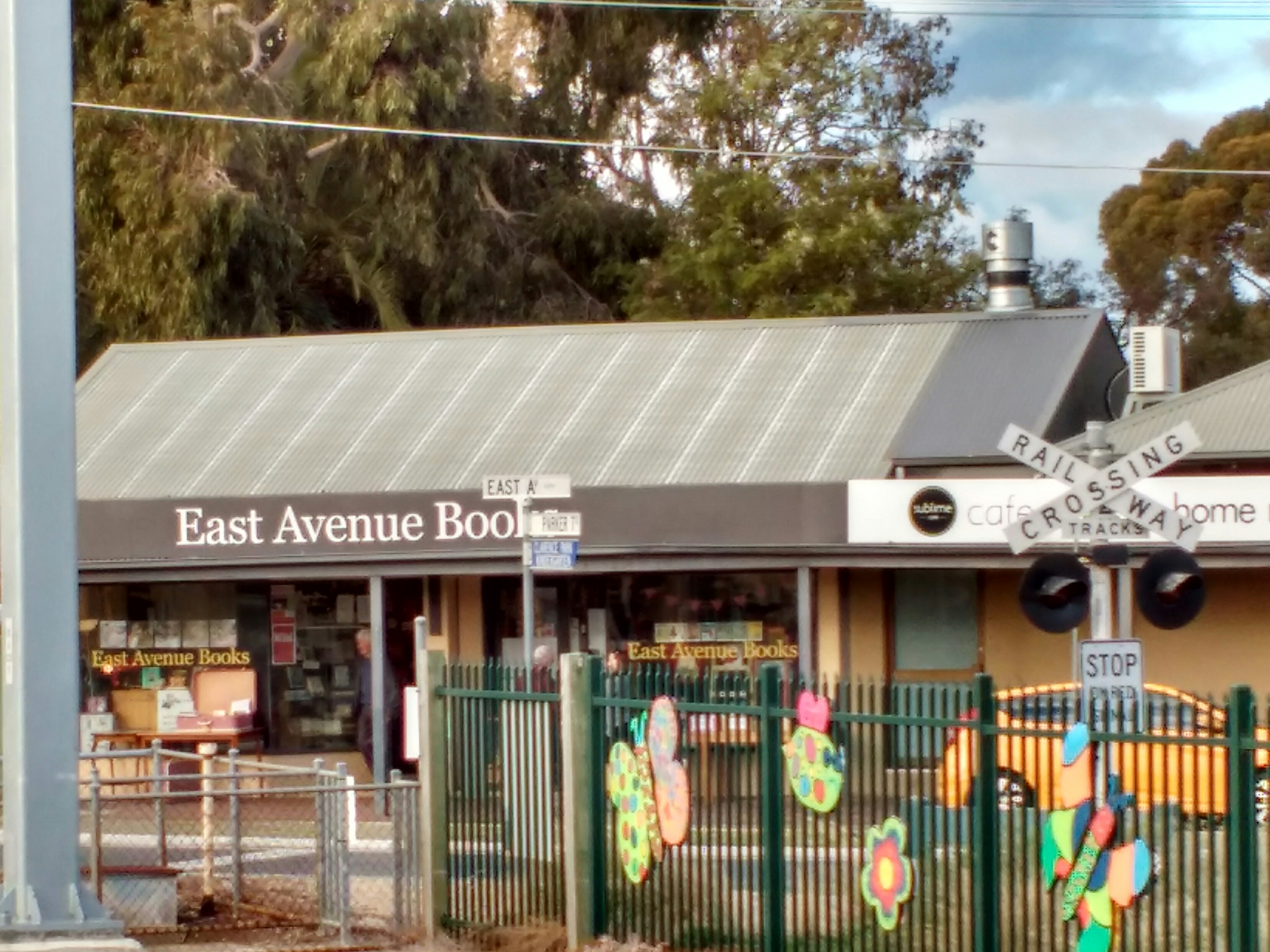 East Avenue Bookstore, Clarence Park